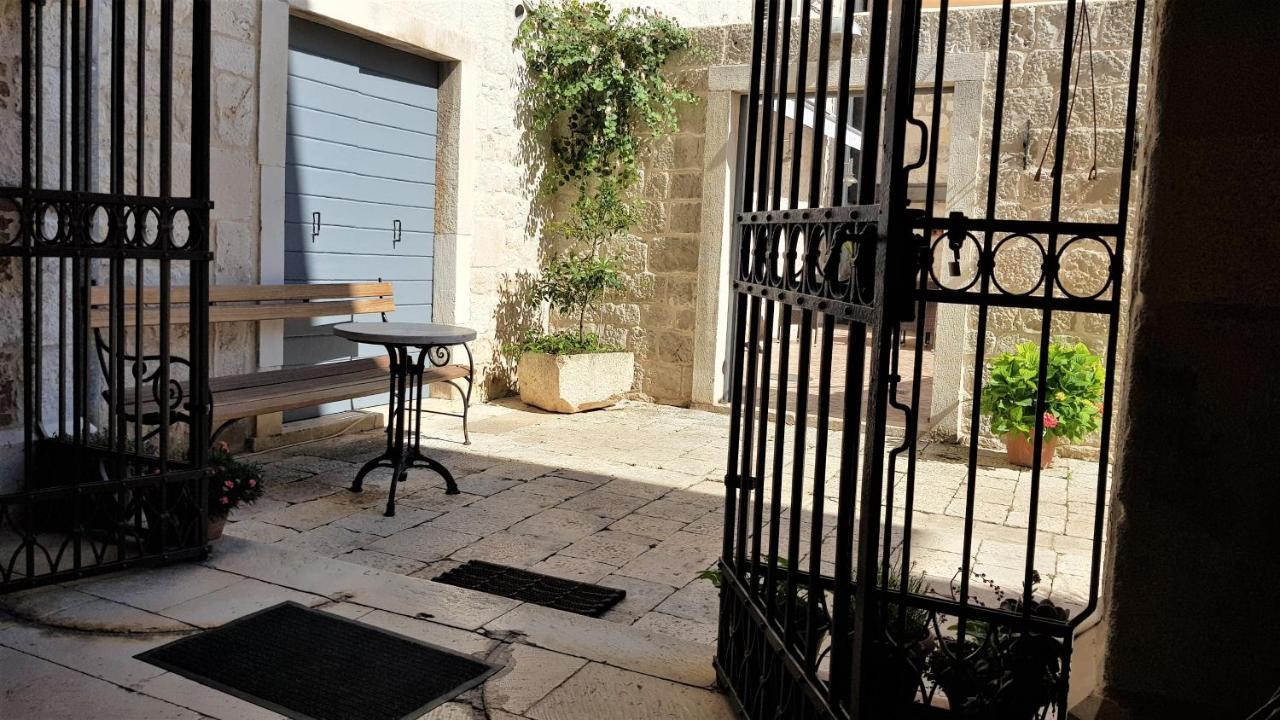 טרוגיר Villa Moretti מראה חיצוני תמונה