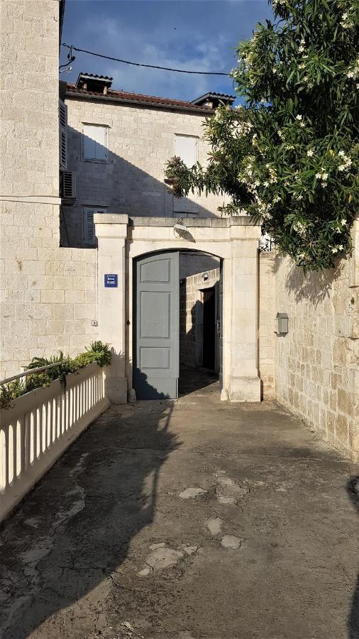 טרוגיר Villa Moretti מראה חיצוני תמונה