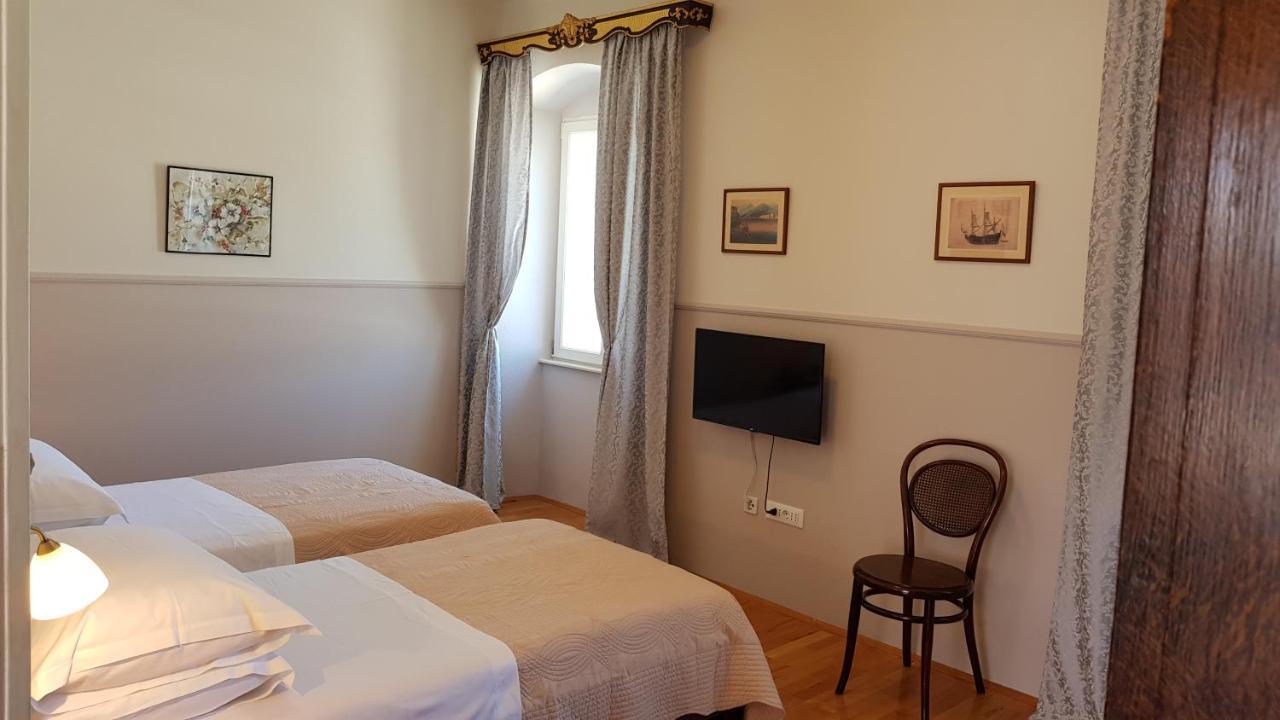 טרוגיר Villa Moretti מראה חיצוני תמונה