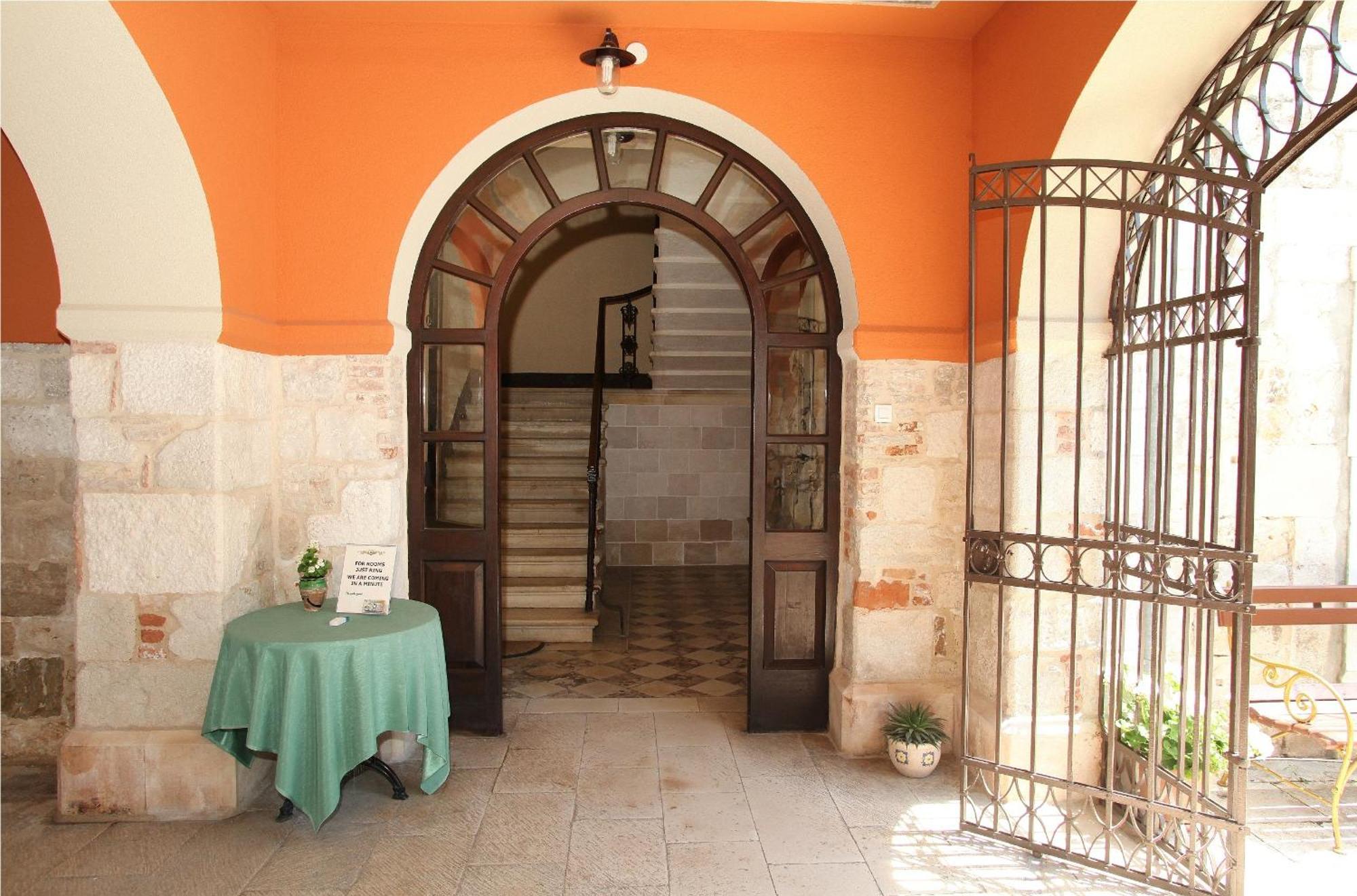 טרוגיר Villa Moretti מראה חיצוני תמונה