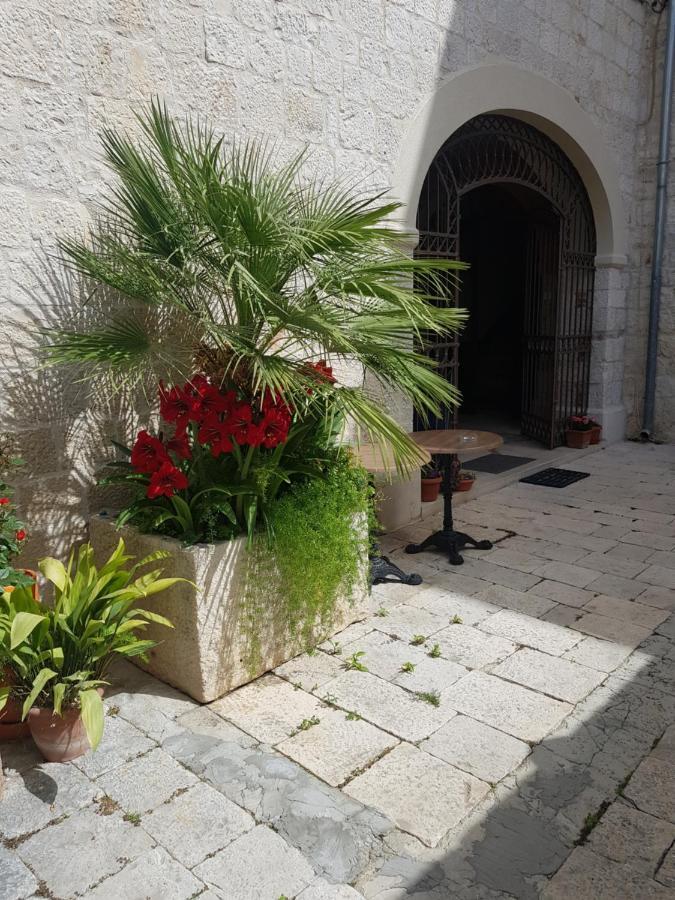 טרוגיר Villa Moretti מראה חיצוני תמונה